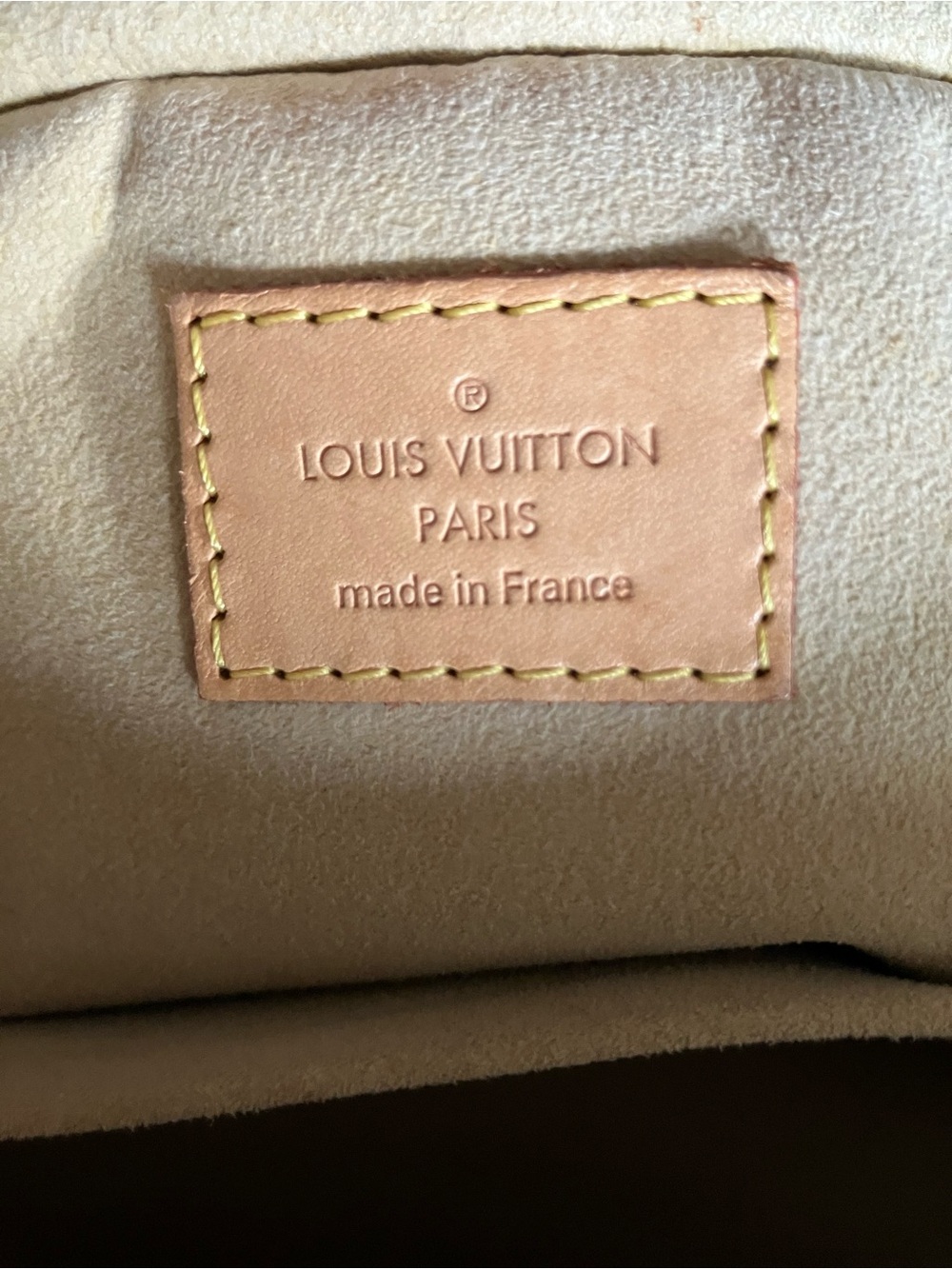 Louis Vuitton Monogram Canvas Manhattan PM - Picture 3 of 16